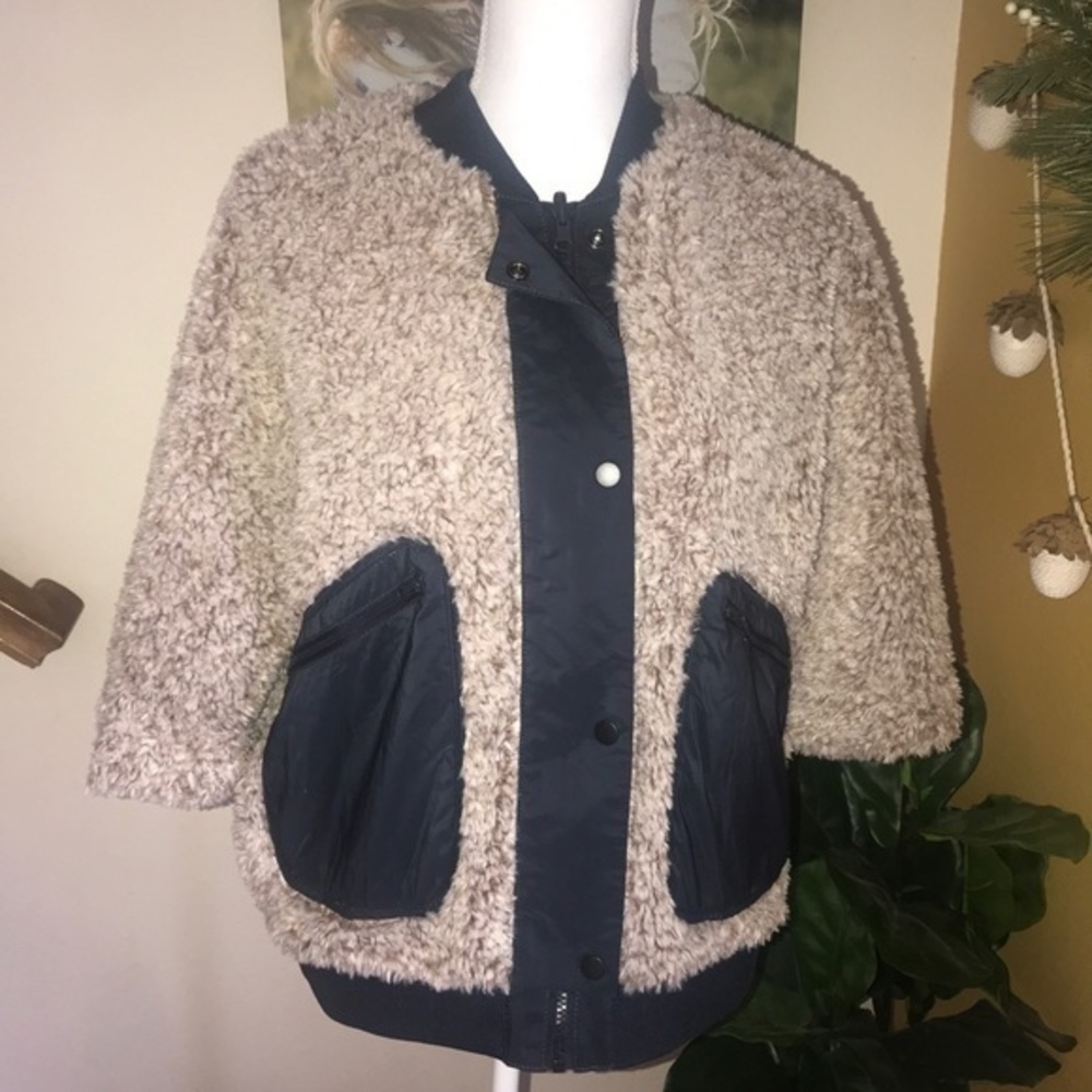 Anthropologie Hei Hei‎ fuzzy bomber jacket M NWT